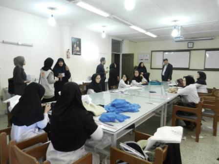 بازدید مسئولین امرار معاش NRC از کارگاه های ویژه اتباع مرکز آموزش فنی و حرفه ای خواهران مشهد